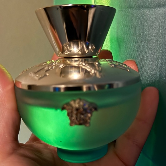 Versace Pour Femme Dylan Turquoise eau de toilette spray 3.4 oz without Box - Picture 5 of 8